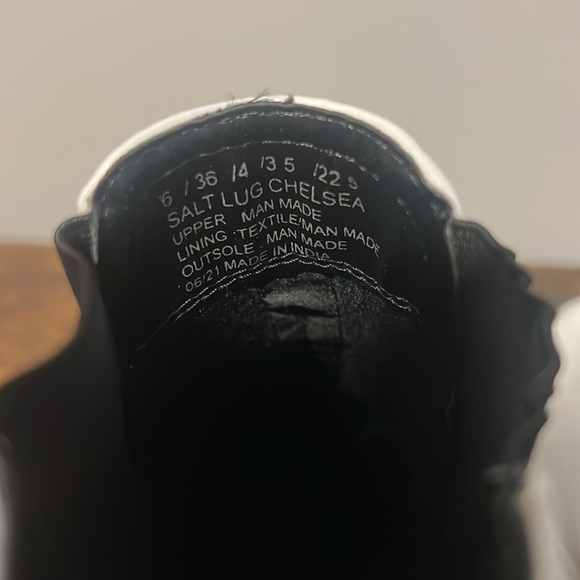 Kenneth Cole Women Leather White Salt Lug Sole Chelsea Boots - Women’s 6 - Picture 7 of 7